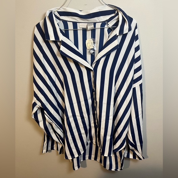 NWT Blue and White Striped Lingerie Cacique Button Up - Picture 1 of 4